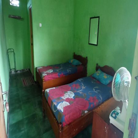 Bali Asri Pacitan Exterior photo
